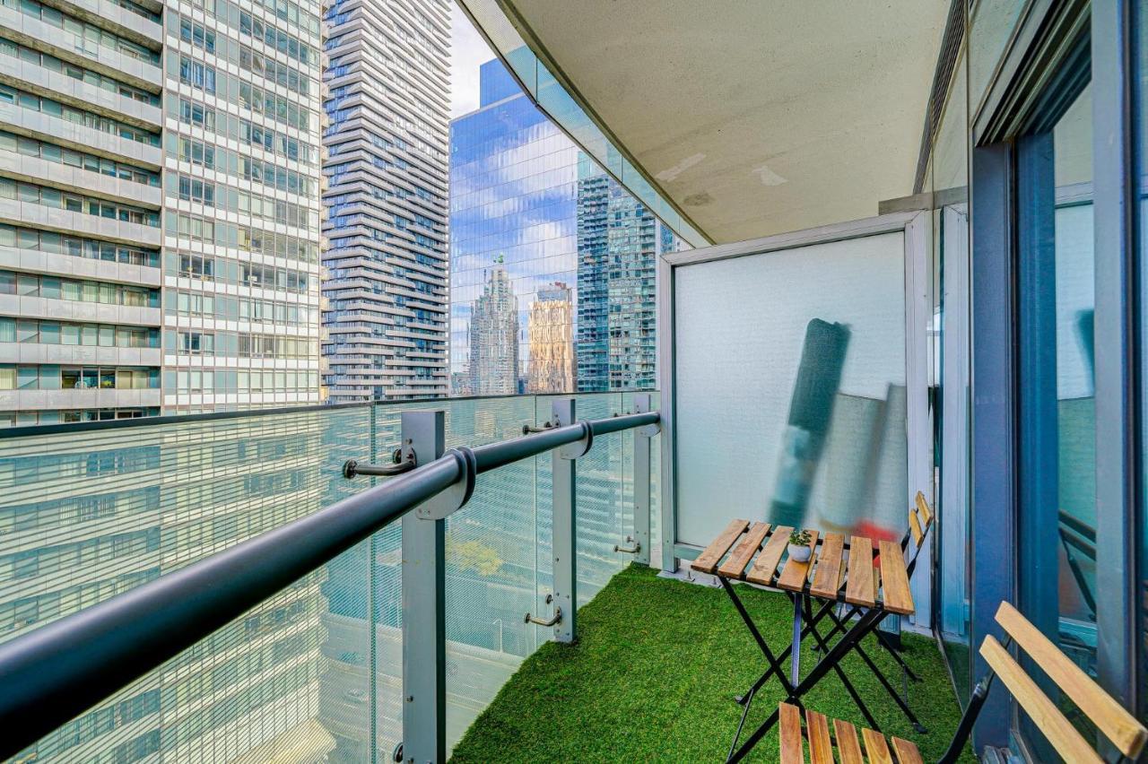Signature Residence Toronto Dış mekan fotoğraf
